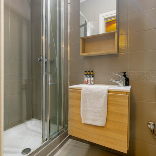 Venetian Well Apartment