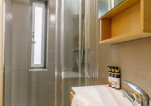 Venetian Well Apartment