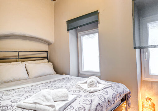 Venetian Well Apartment