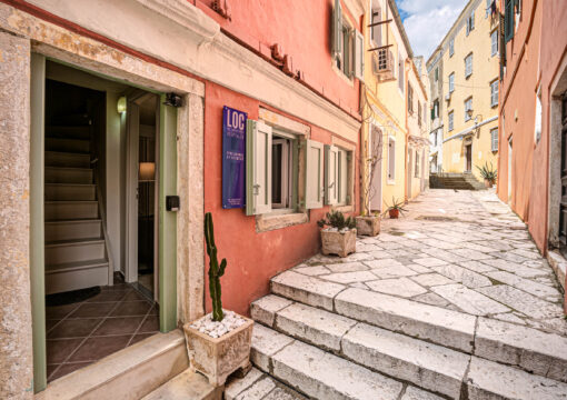 Venetian Well Studio