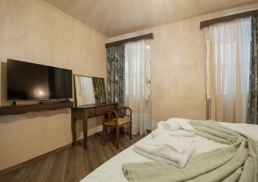 Skalinada Apartment with Penthouse