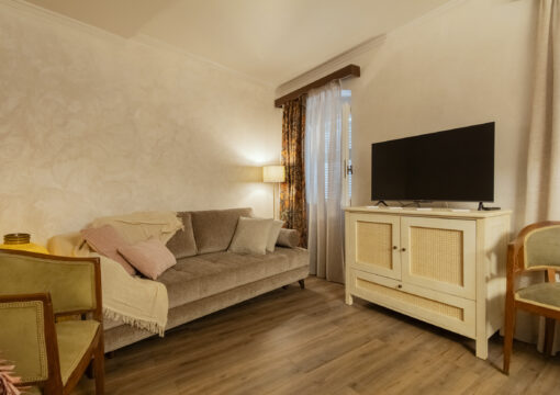 Skalinada Apartment with Penthouse